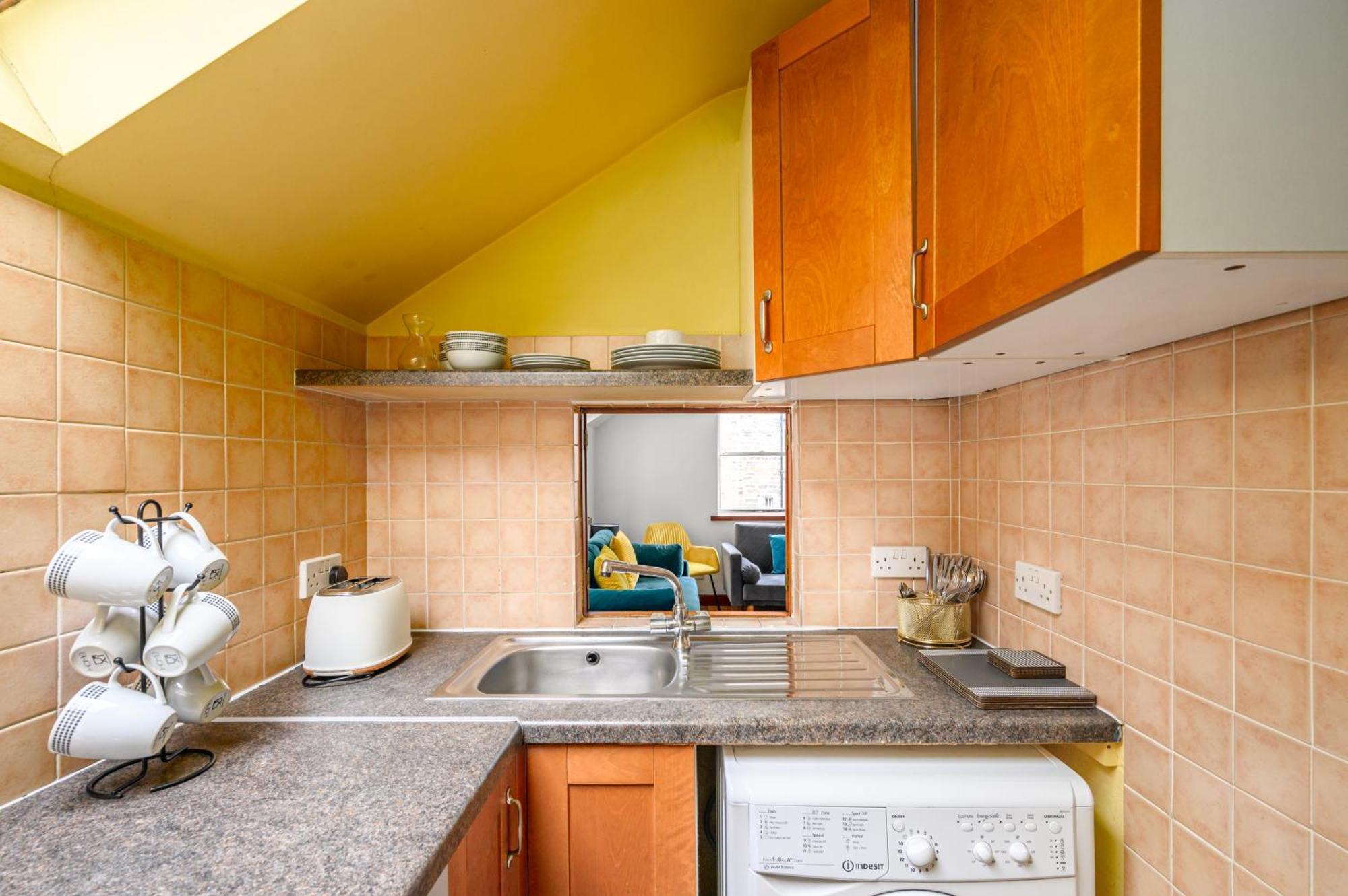 Bright - Central - Sleeps 10 Edinburg Exteriör bild